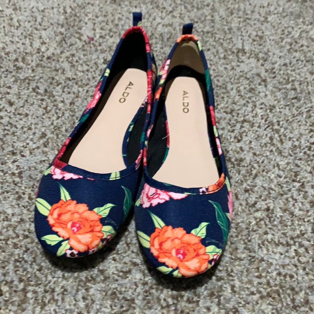 Like new condition, Aldo ballet flats, size 7.5